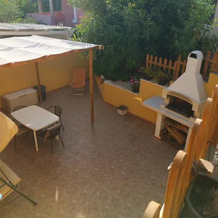 Feriehus Casetta Anna Y Nietos *